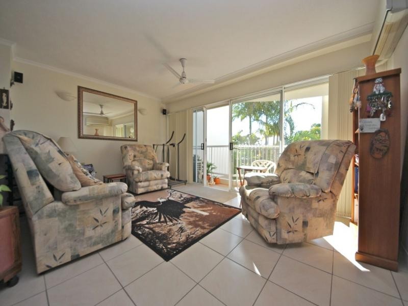 56/16 crescent Avenue, Mermaid Beach QLD 4218