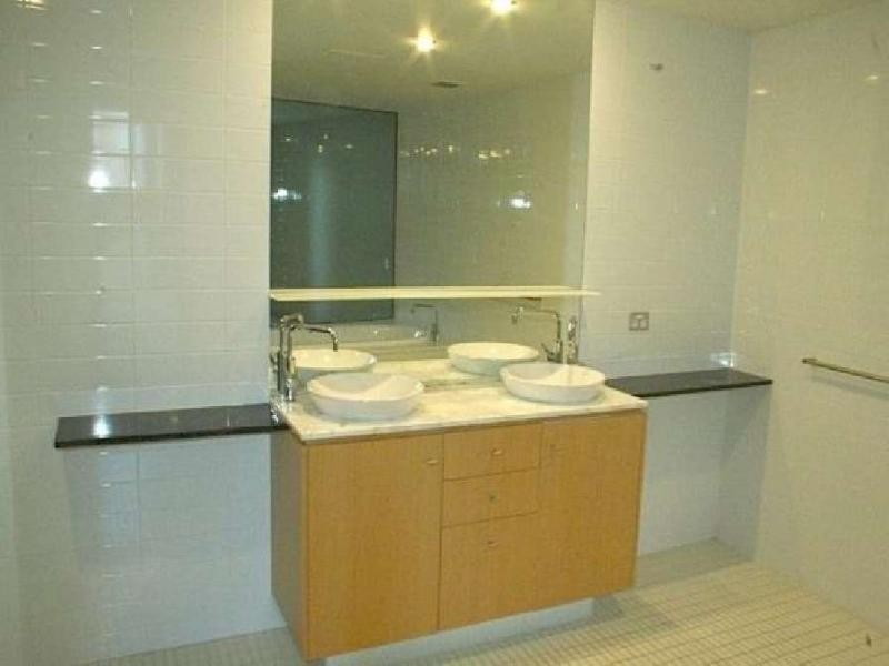 203/19 Albert Avenue, Broadbeach QLD 4218