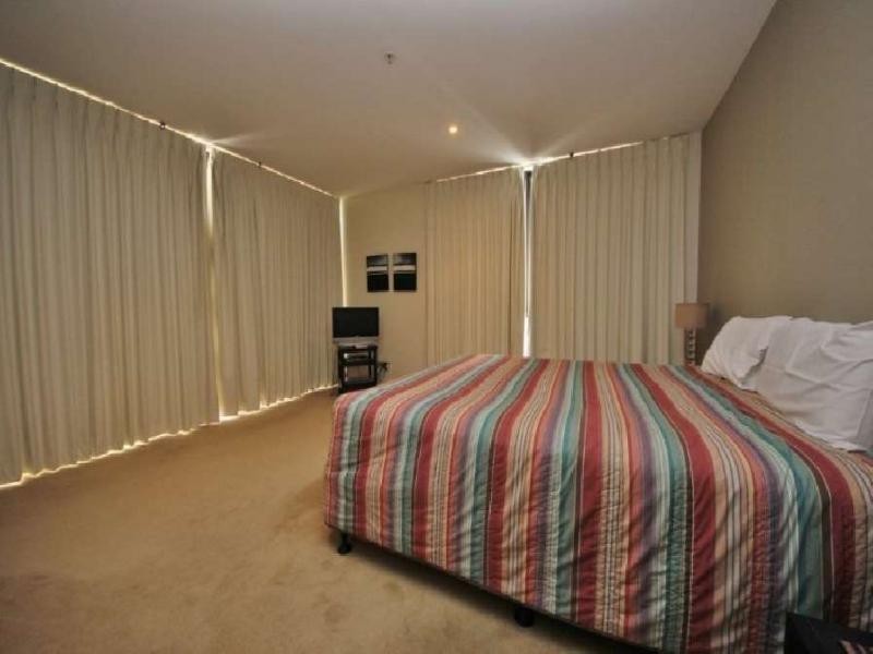 501/19 Aria, Albert Avenue, Broadbeach QLD 4218