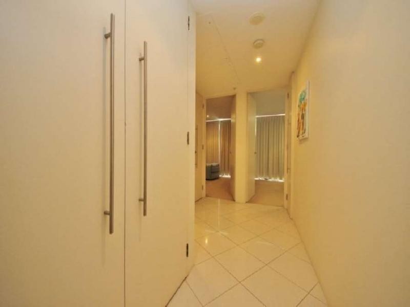 501/19 Aria, Albert Avenue, Broadbeach QLD 4218