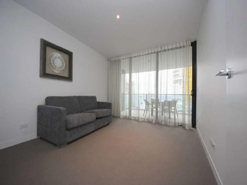 1305/2 Oracle Tower 2, Charles Ave, Broadbeach QLD 4218