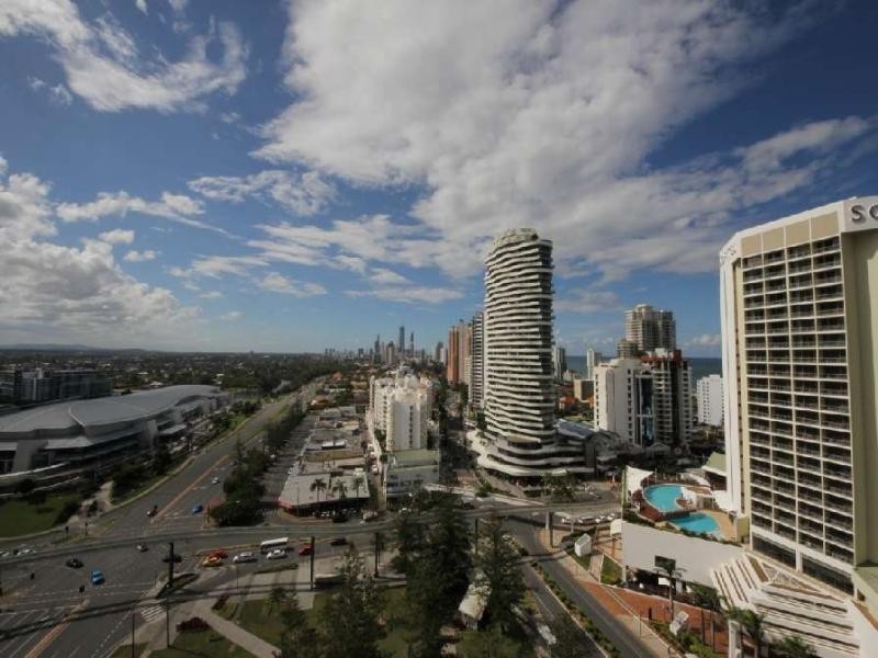 1803/2685 Gold Coast Highway, Broadbeach QLD 4218