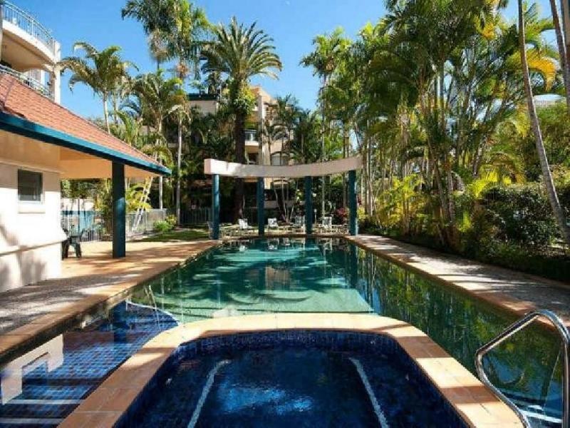 12 Monte Carlo Avenue, Broadbeach QLD 4218
