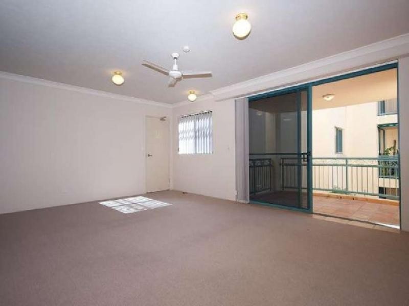 12 Monte Carlo Avenue, Broadbeach QLD 4218