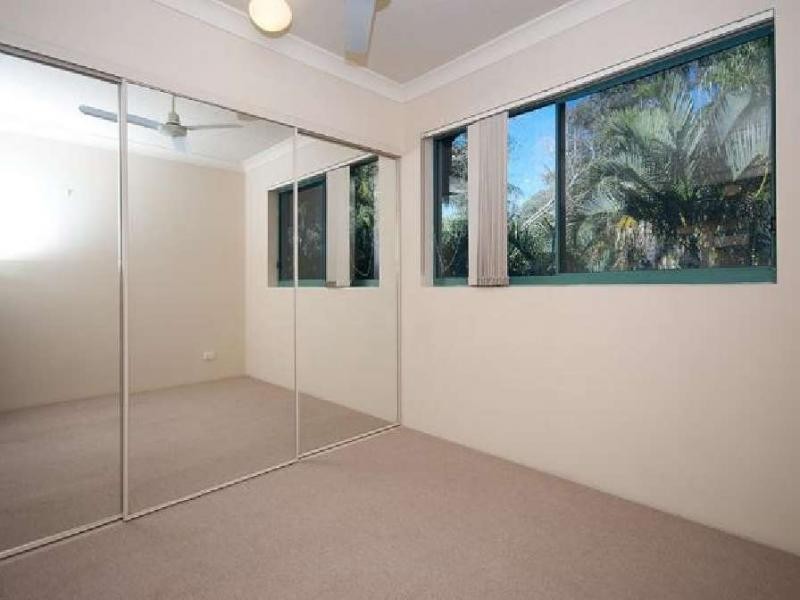 12 Monte Carlo Avenue, Broadbeach QLD 4218