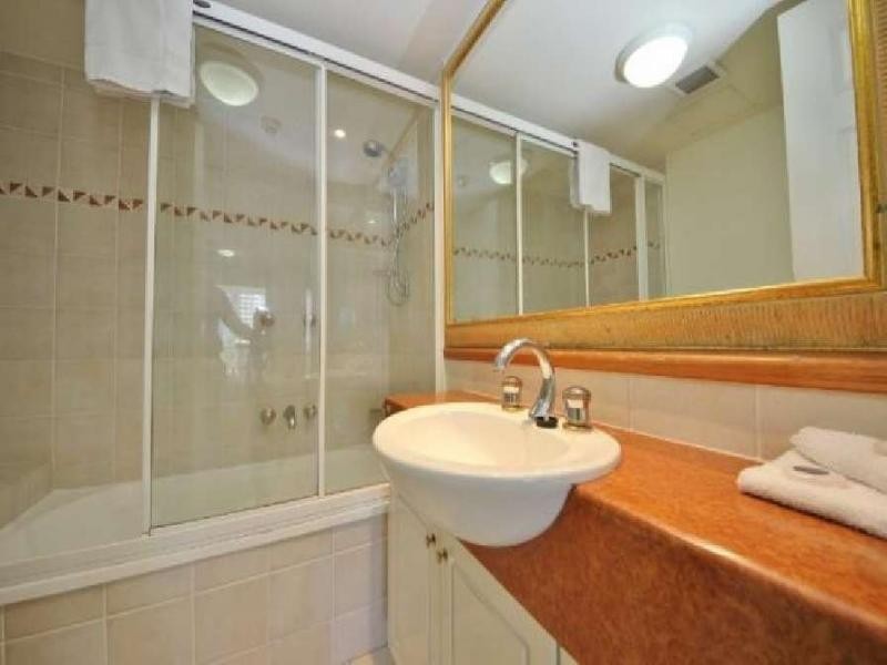 1307/24 QUEENSLAND AVENUE, Broadbeach QLD 4218