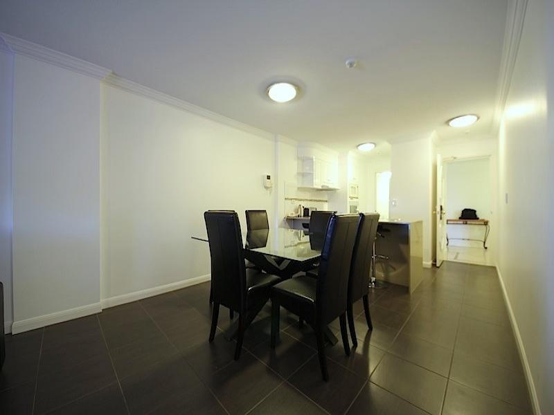 2508/24 QUEENSLAND AVENUE, Broadbeach QLD 4218