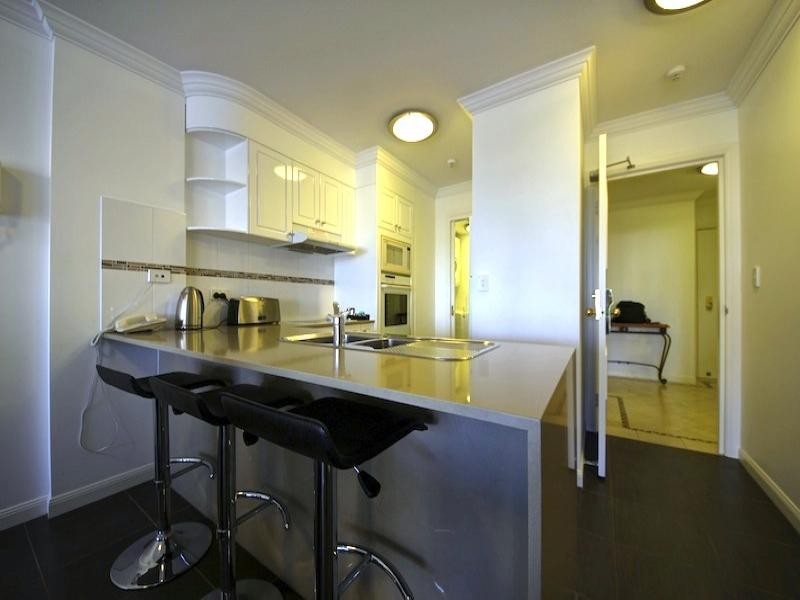 2508/24 QUEENSLAND AVENUE, Broadbeach QLD 4218