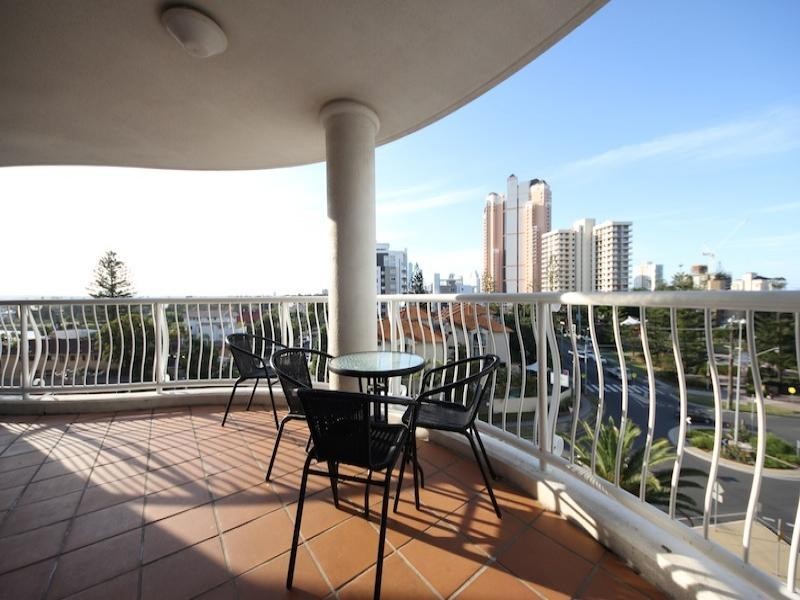 2508/24 QUEENSLAND AVENUE, Broadbeach QLD 4218