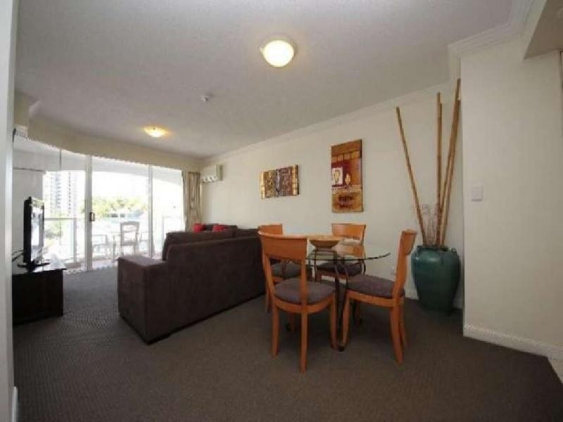 24 QUEENSLAND AVENUE, Broadbeach QLD 4218