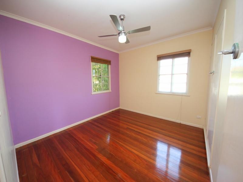 31 Francis Street, Mermaid Beach QLD 4218