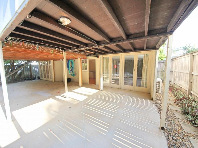31 Francis Street, Mermaid Beach QLD 4218