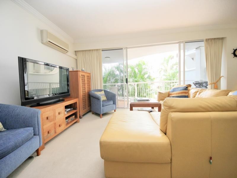 2216/24 PHOENICIAN, 24 Queensland Ave, Broadbeach QLD 4218