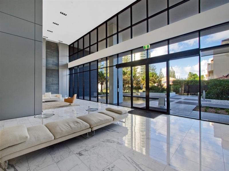 14 George ave, Broadbeach QLD 4218