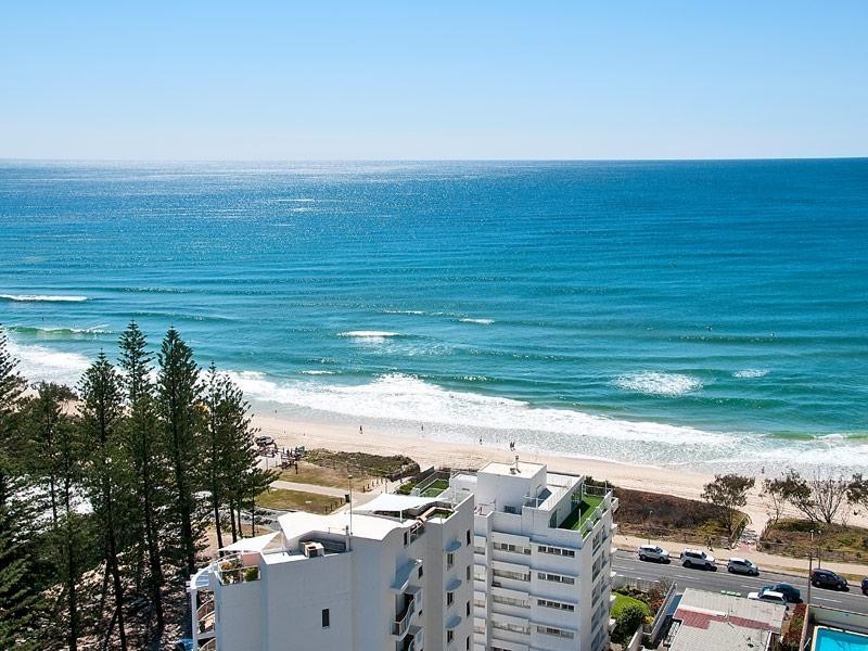 21/7 Britannia Avenue, Broadbeach QLD 4218