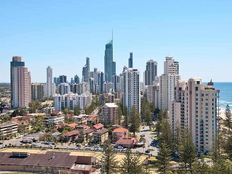 21/7 Britannia Avenue, Broadbeach QLD 4218