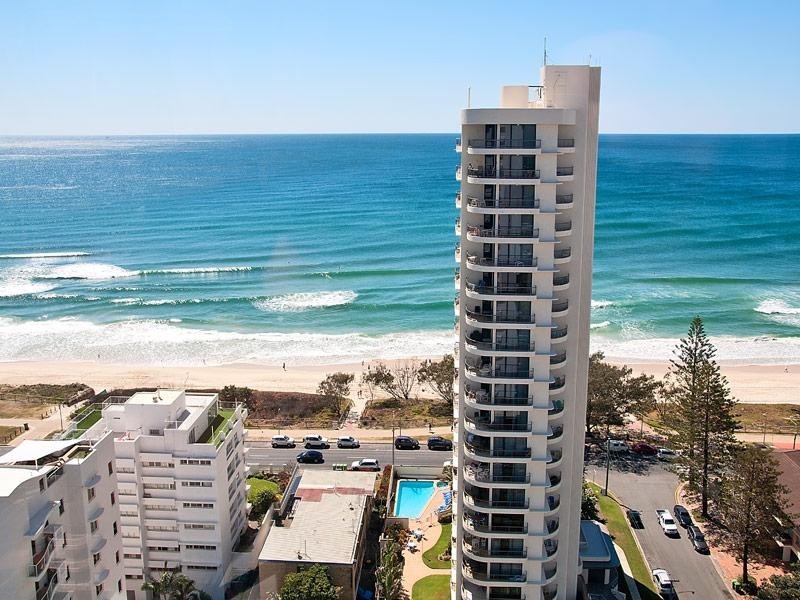 21/7 Britannia Avenue, Broadbeach QLD 4218