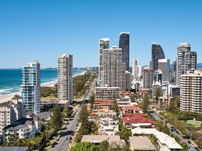 21/7 Britannia Avenue, Broadbeach QLD 4218