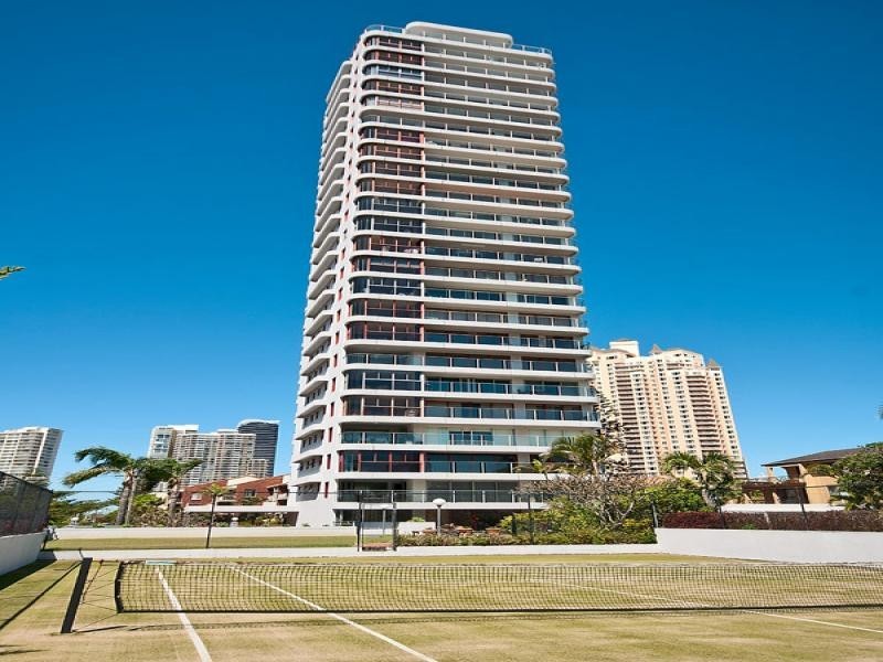21/7 Britannia Avenue, Broadbeach QLD 4218