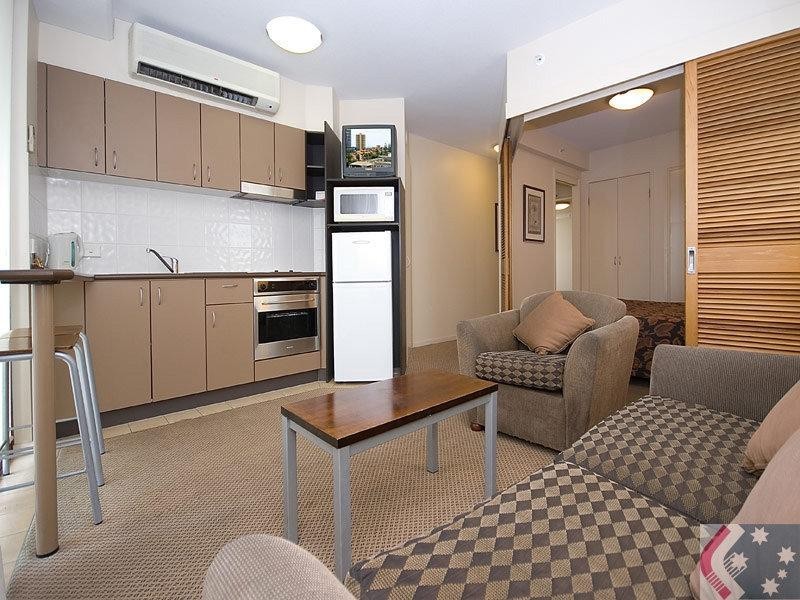 500/42 Surf Parade, Broadbeach QLD 4218