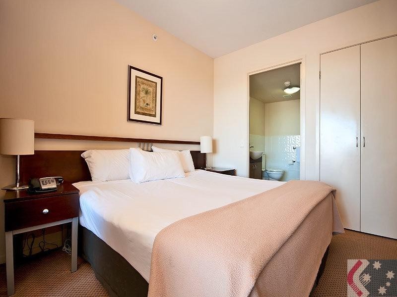 500/42 Surf Parade, Broadbeach QLD 4218