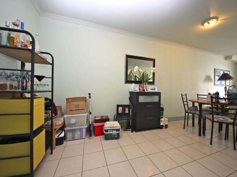 808/30 Surf Parade, Broadbeach QLD 4218