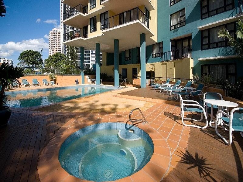 808/30 Surf Parade, Broadbeach QLD 4218