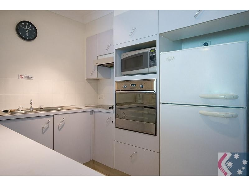 38/42 Beach Parade, Surfers Paradise QLD 4217