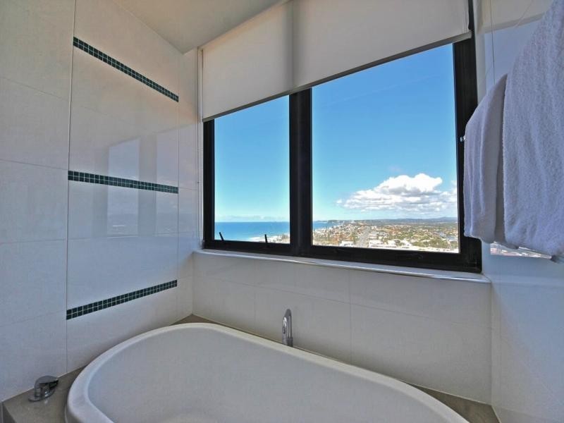 2706/22 Sierra Grand, Surf Parade, Broadbeach QLD 4218