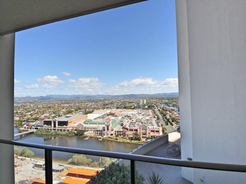2706/22 Sierra Grand, Surf Parade, Broadbeach QLD 4218