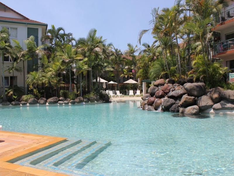 7 Redondo Avenue, Miami QLD 4220