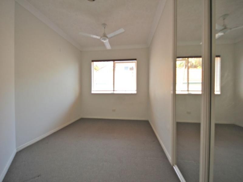 7 Redondo Avenue, Miami QLD 4220