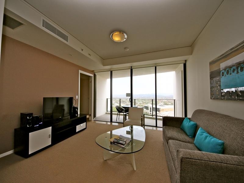 30-36 Burra Street, Chevron Island QLD 4217