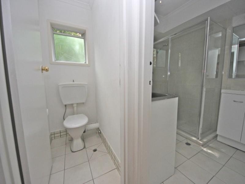 186 Surf Pde, Broadbeach QLD 4218