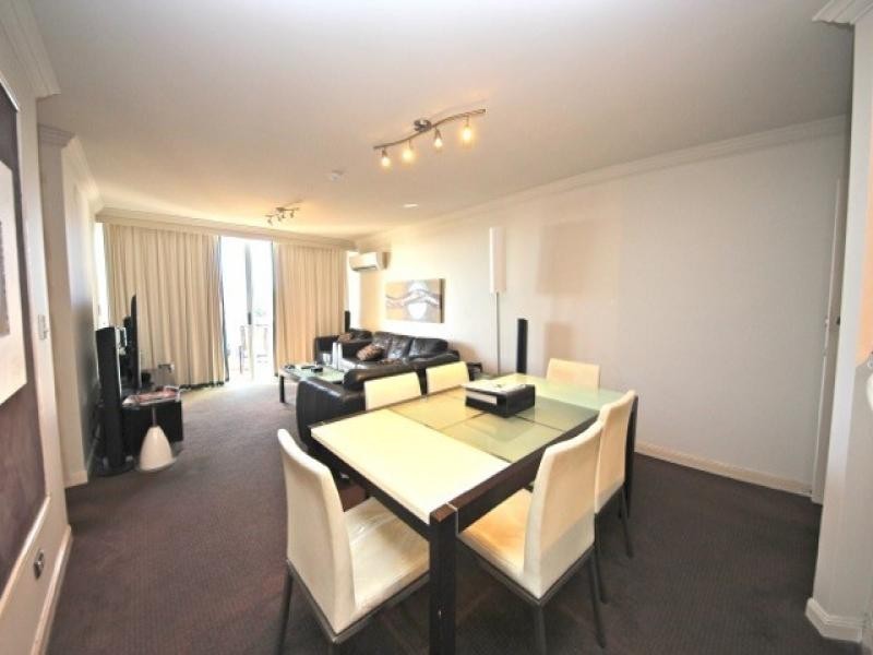 PENTHOUSE/24 – 26 PHOENICIAN PENTHOUSE, Queensland Avenue, Broadbeach QLD 4218