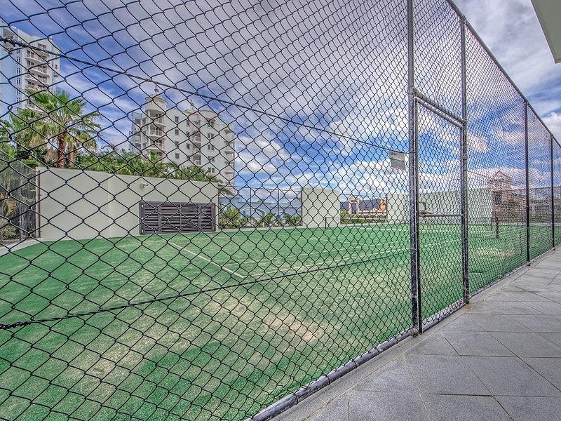 22 Sierra Grand, Surf Parade, Broadbeach QLD 4218