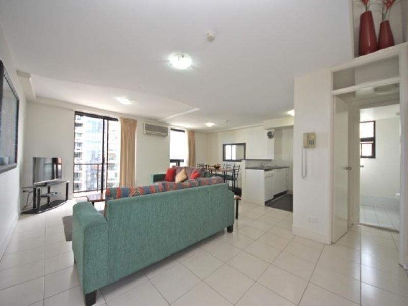 810/30 Surf Parade, Broadbeach QLD 4218