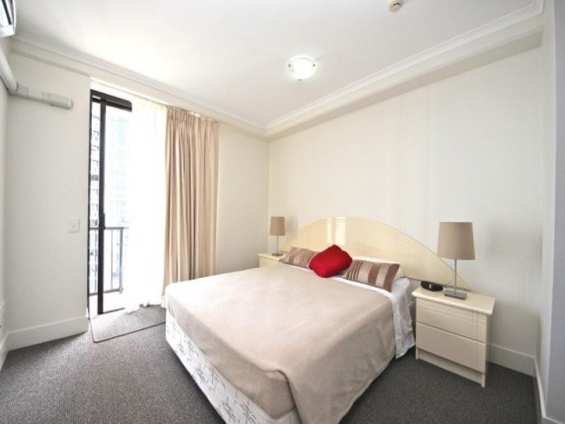 810/30 Surf Parade, Broadbeach QLD 4218