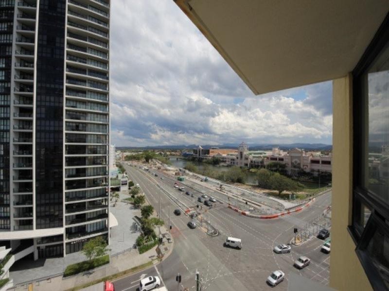 810/30 Surf Parade, Broadbeach QLD 4218