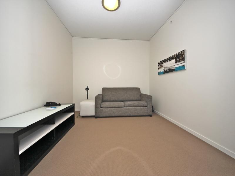 1503/22 Sierra Grand, Surf Parade, Broadbeach QLD 4218