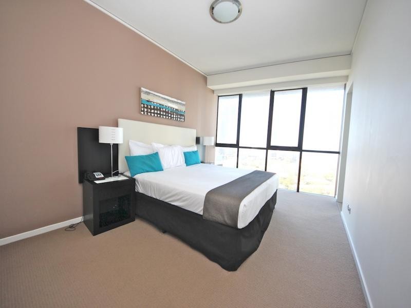 1503/22 Sierra Grand, Surf Parade, Broadbeach QLD 4218
