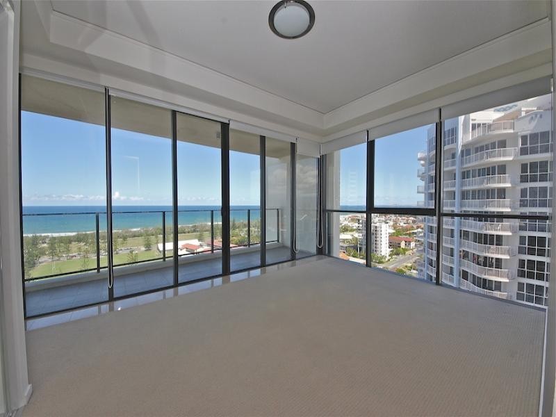 1706/22  Sierra Grand, Surf Parade, Broadbeach QLD 4218