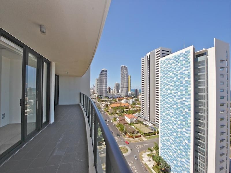 1706/22  Sierra Grand, Surf Parade, Broadbeach QLD 4218
