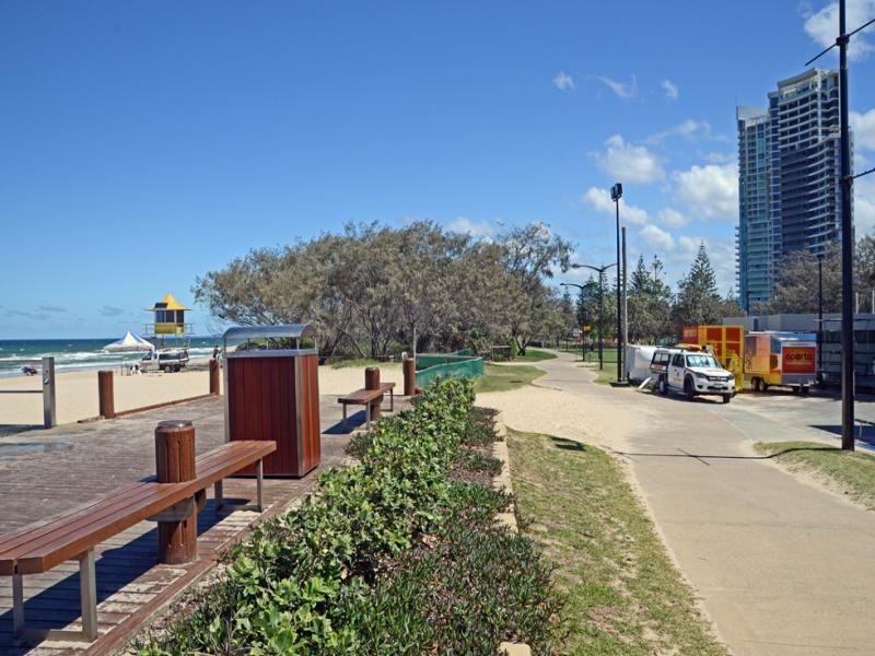 1043/2623 GOLD COAST HIGHWAY, Broadbeach QLD 4218