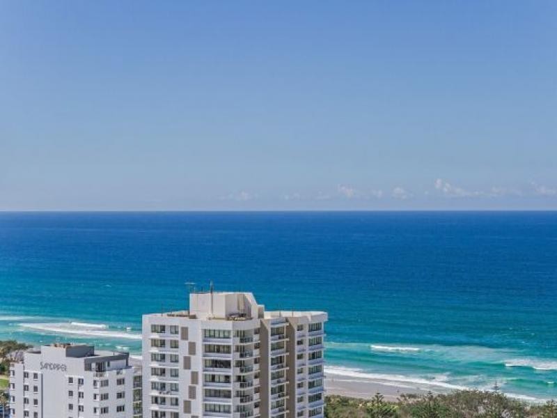 22203/4 Oracle, charles Avenue, Broadbeach QLD 4218