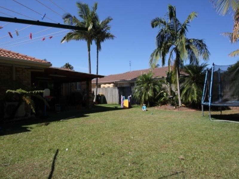 37 Allied Drive, Arundel QLD 4214