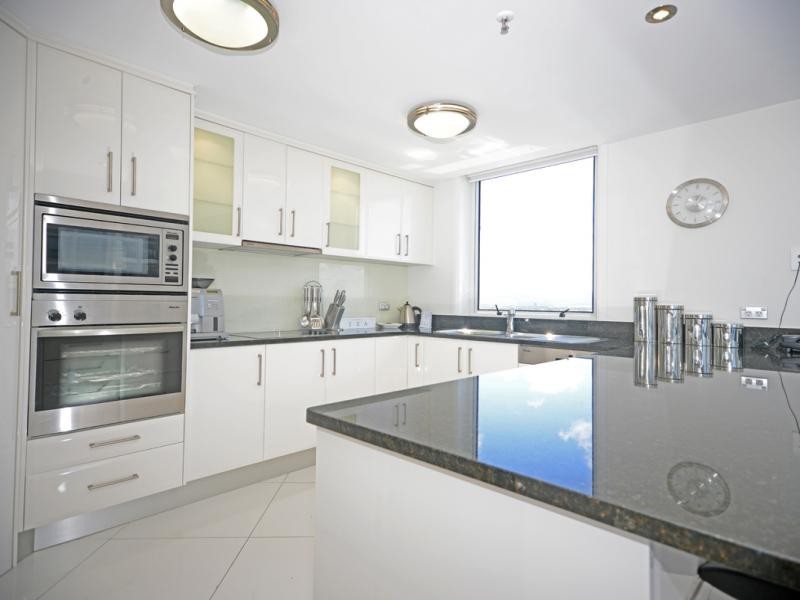 2623 GOLD COAST HIGHWAY, Broadbeach QLD 4218