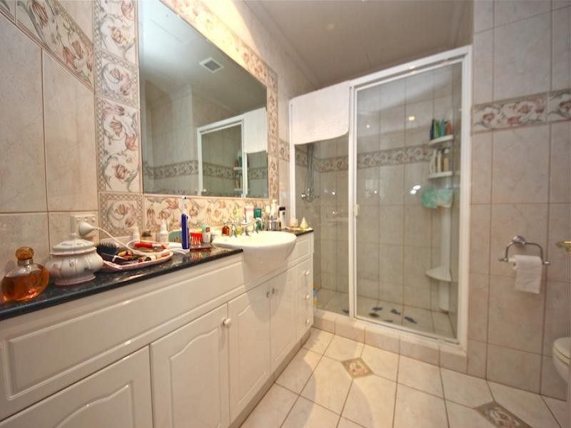 2633 GOLD COAST HIGHWAY, Broadbeach QLD 4218