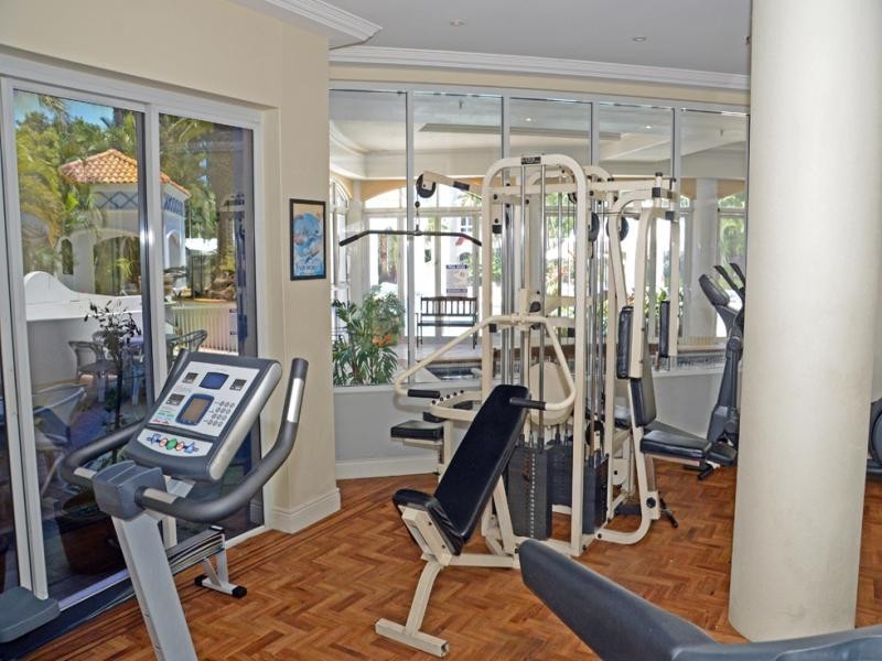 2633 GOLD COAST HIGHWAY, Broadbeach QLD 4218