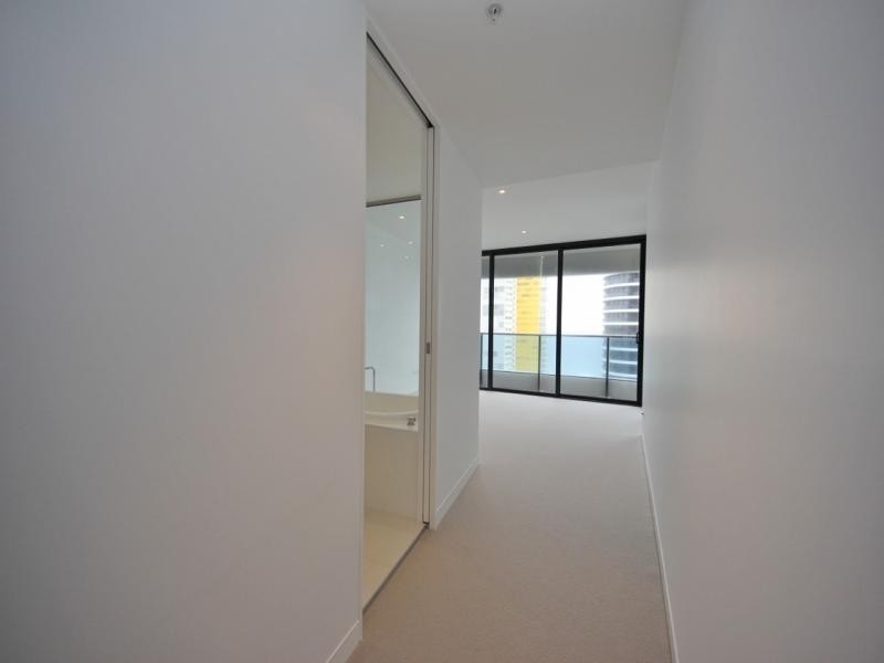2106/4 Charles Avenue, Broadbeach QLD 4218